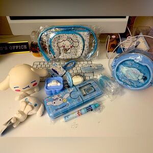 Cute Blue Character Stationery Set